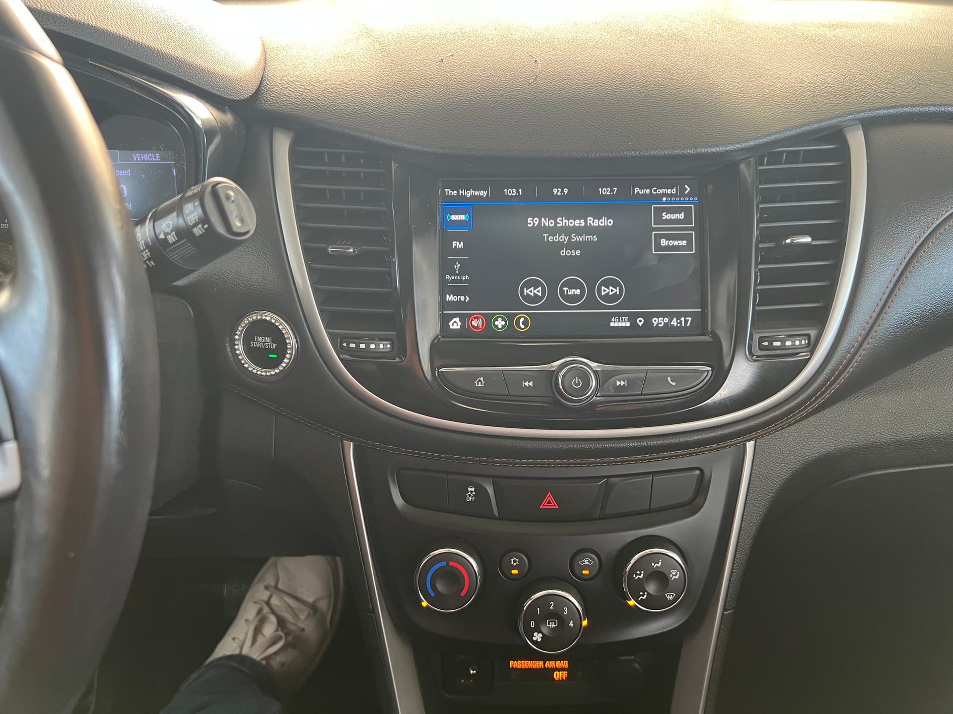 2019 CHEVROLET TRAX - Gallery Image