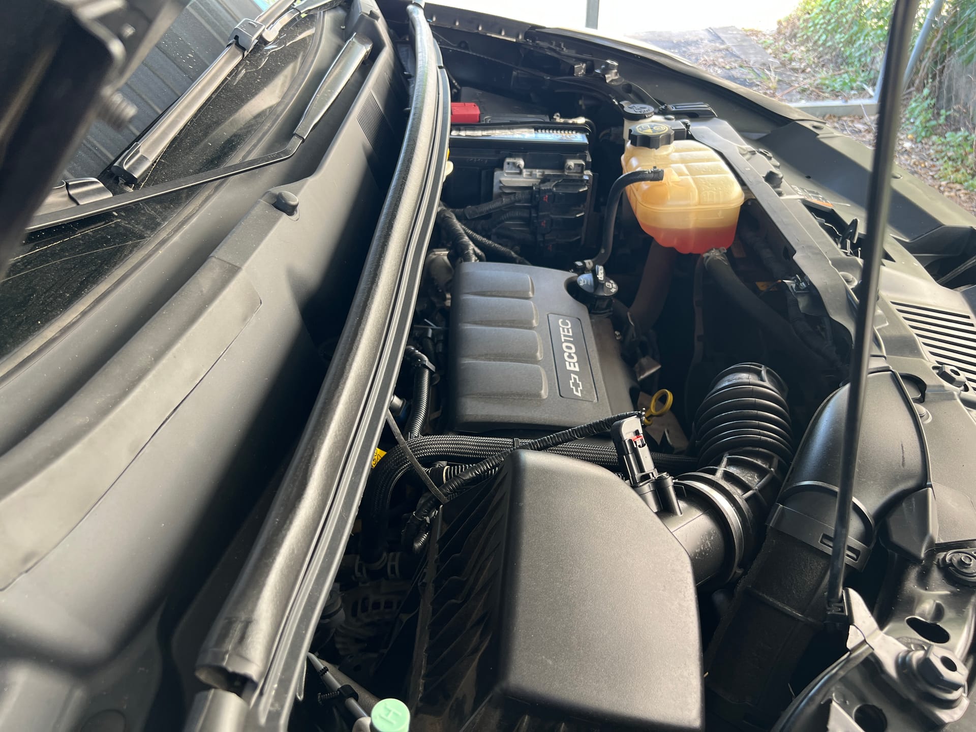 2019 CHEVROLET TRAX - Gallery Image