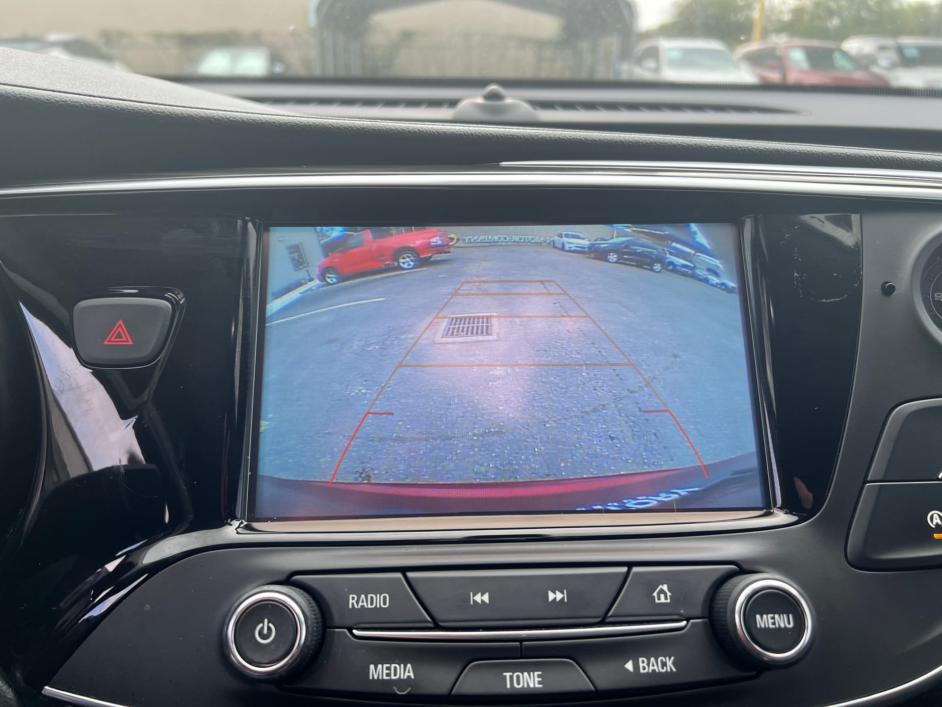 2019 BUICK ENVISION - Gallery Image