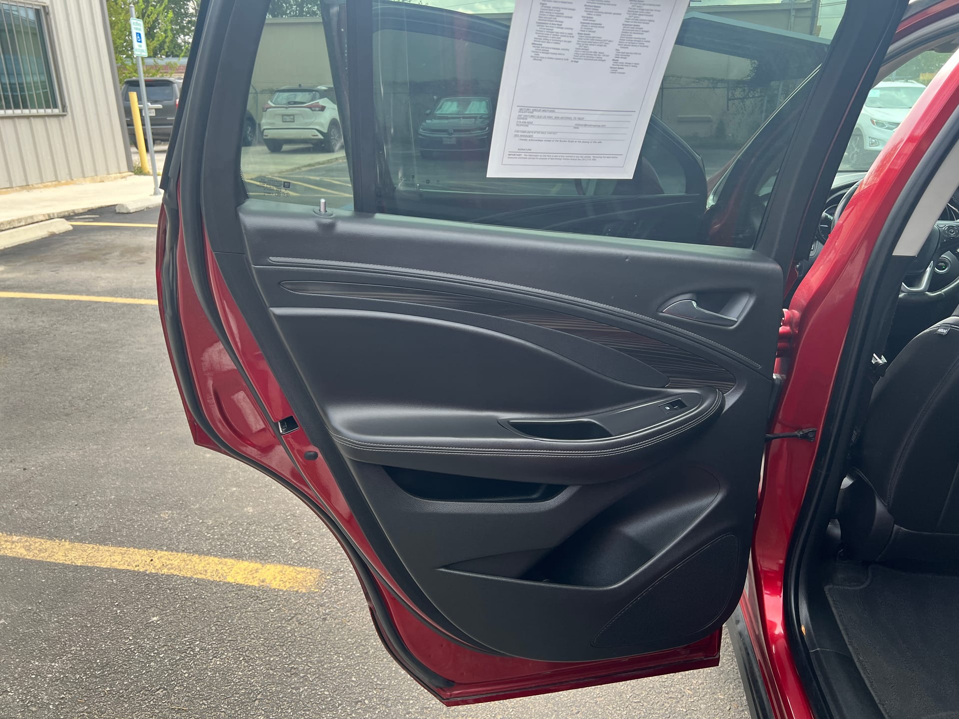 2019 BUICK ENVISION - Gallery Image