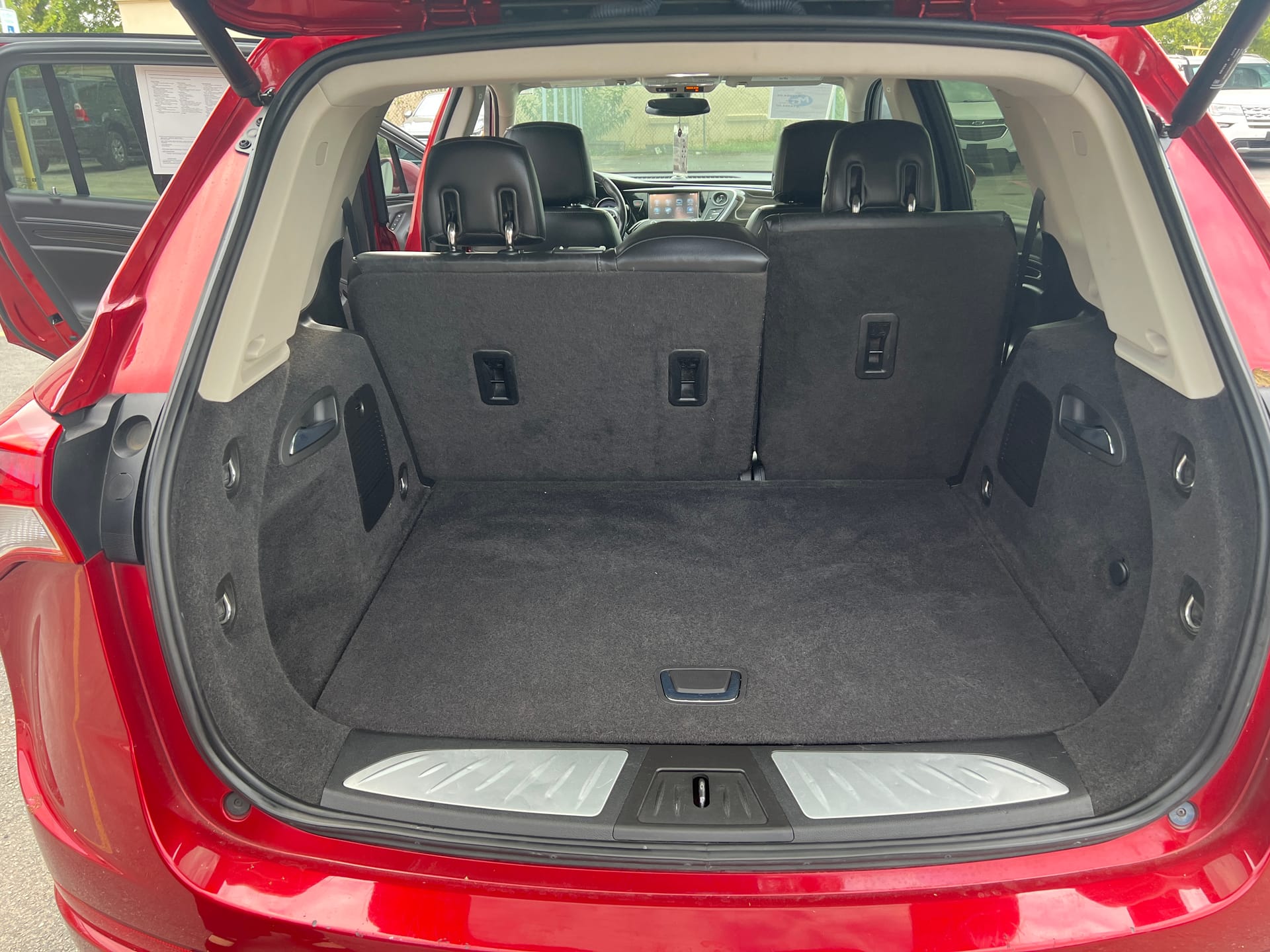 2019 BUICK ENVISION - Gallery Image