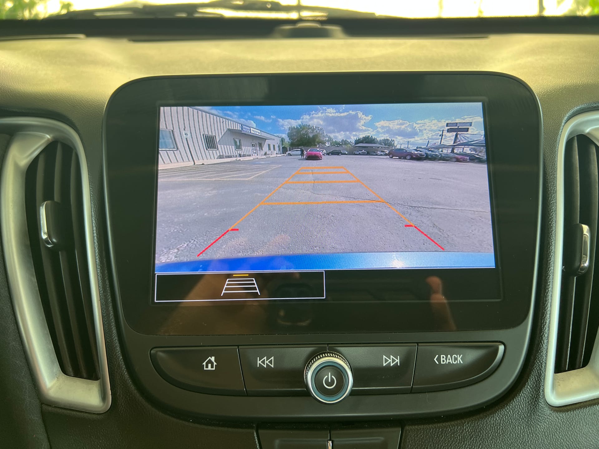 2024 CHEVROLET MALIBU - Gallery Image