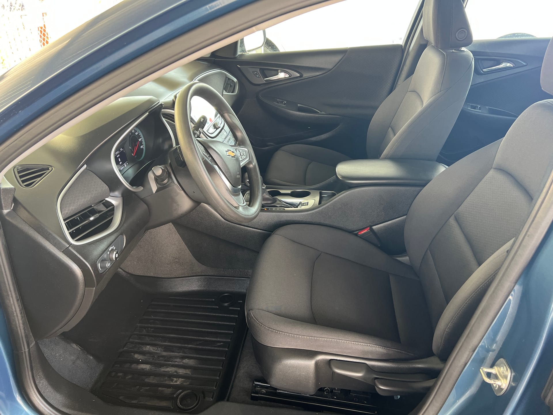 2024 CHEVROLET MALIBU - Gallery Image