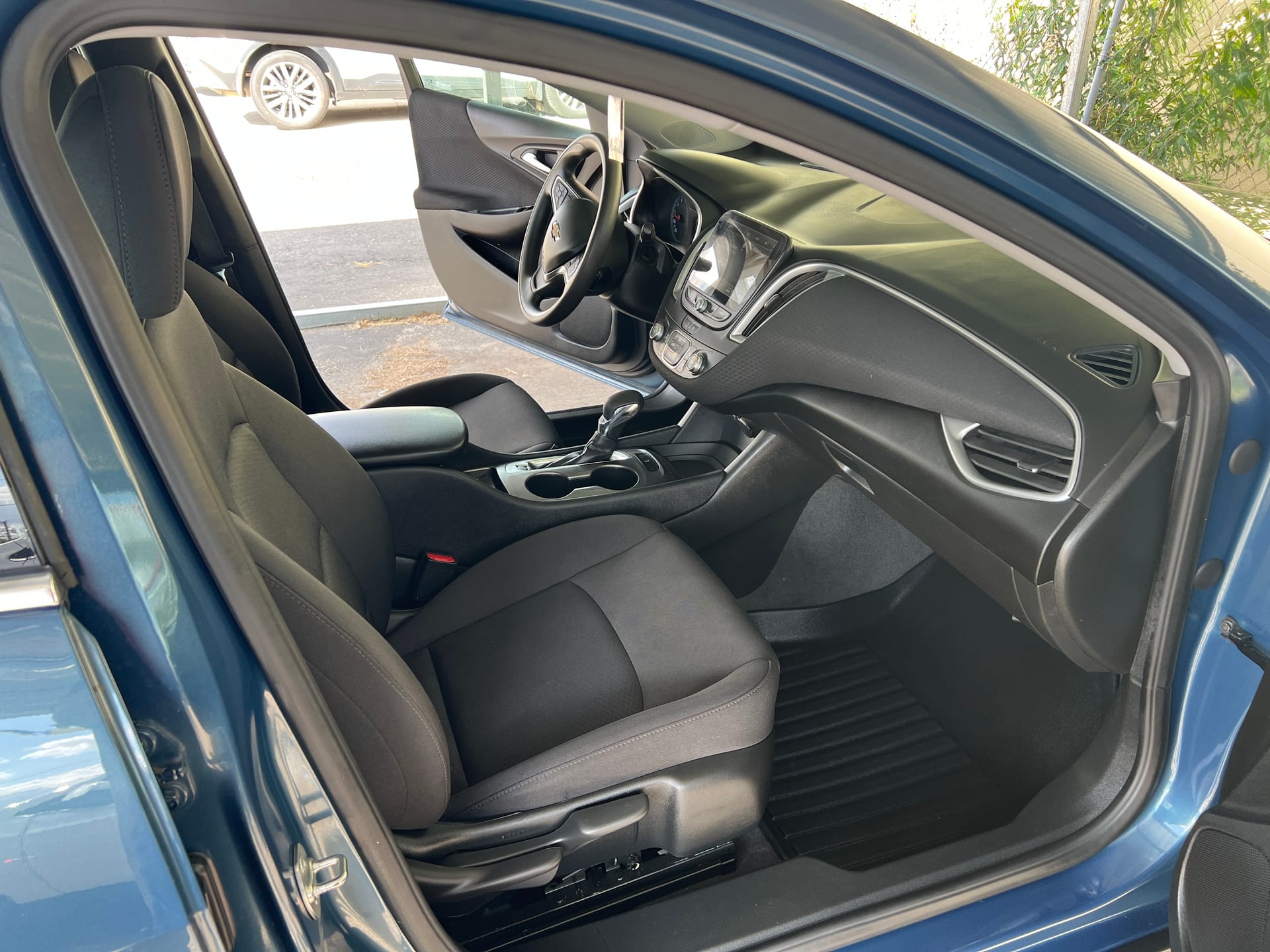 2024 CHEVROLET MALIBU - Gallery Image