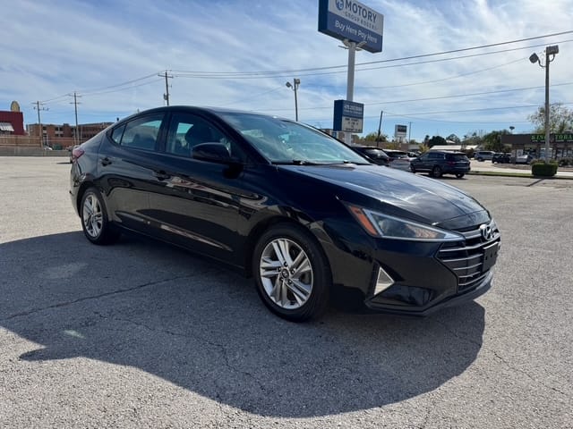 2019 HYUNDAI ELANTRA - Gallery Image