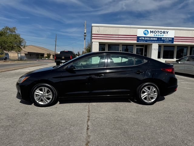 2019 HYUNDAI ELANTRA - Gallery Image