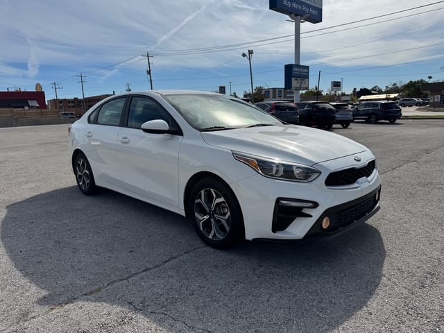 2021 KIA FORTE - Gallery Image