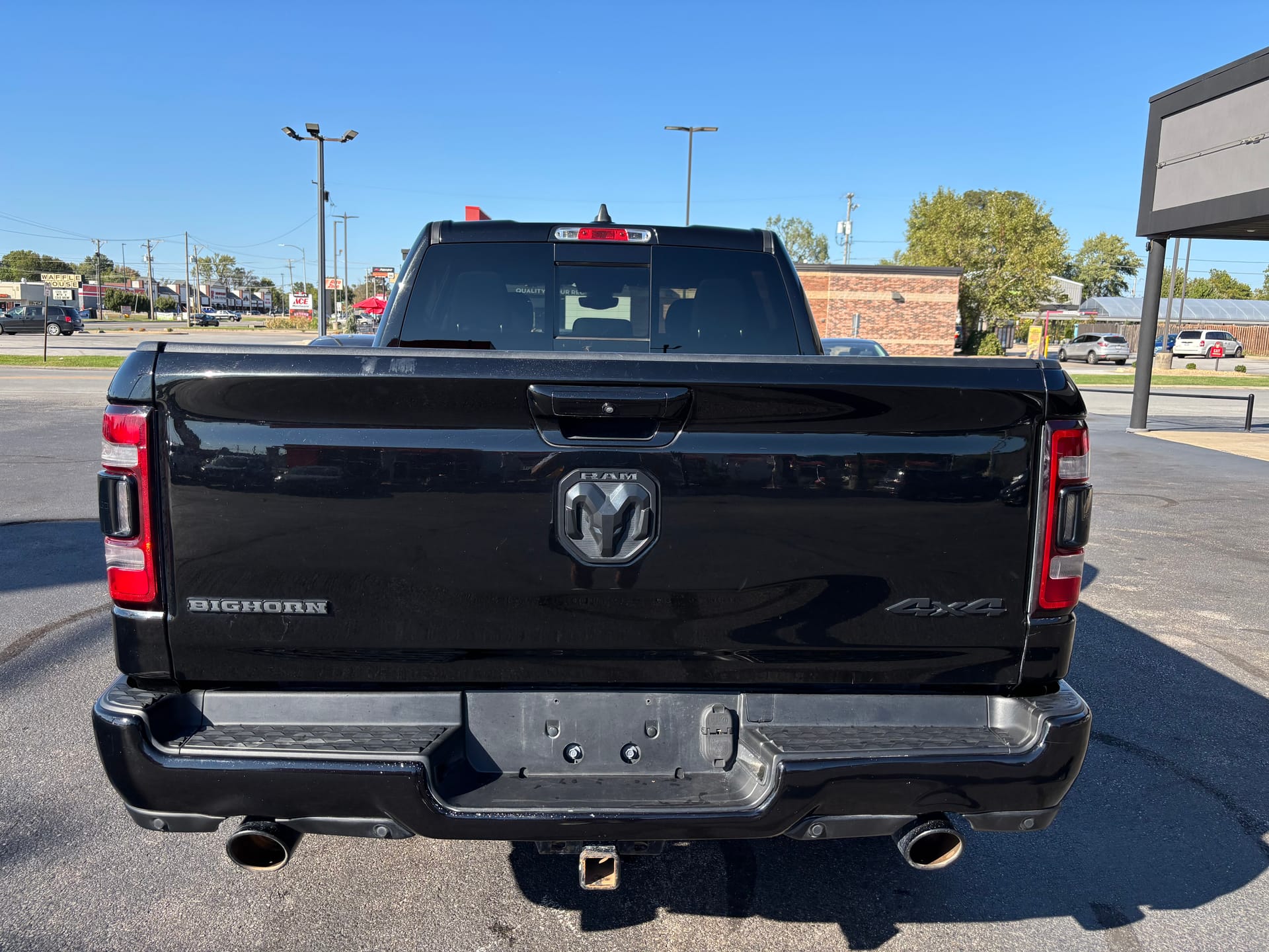 2019 RAM 1500 - Gallery Image