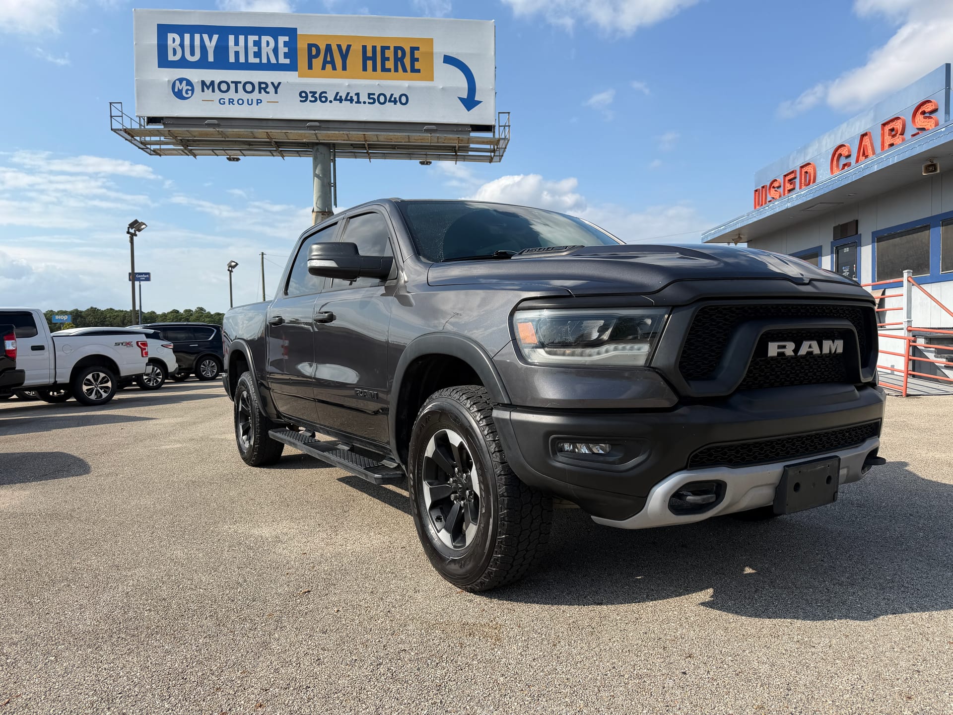 2022 RAM 1500 - Gallery Image